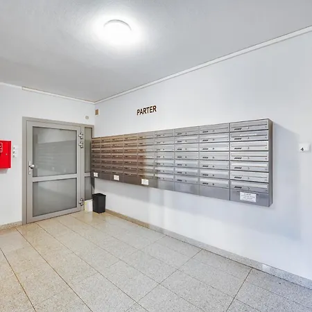 Hello Bzowa Apartmán *